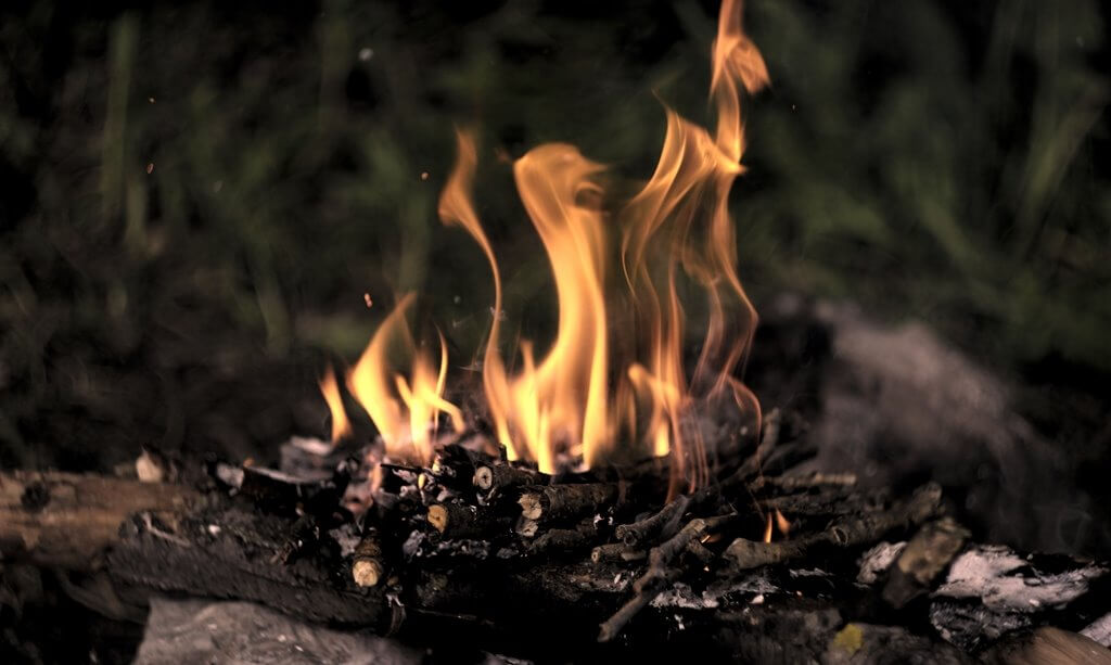 灵命日粮:虚荣之火